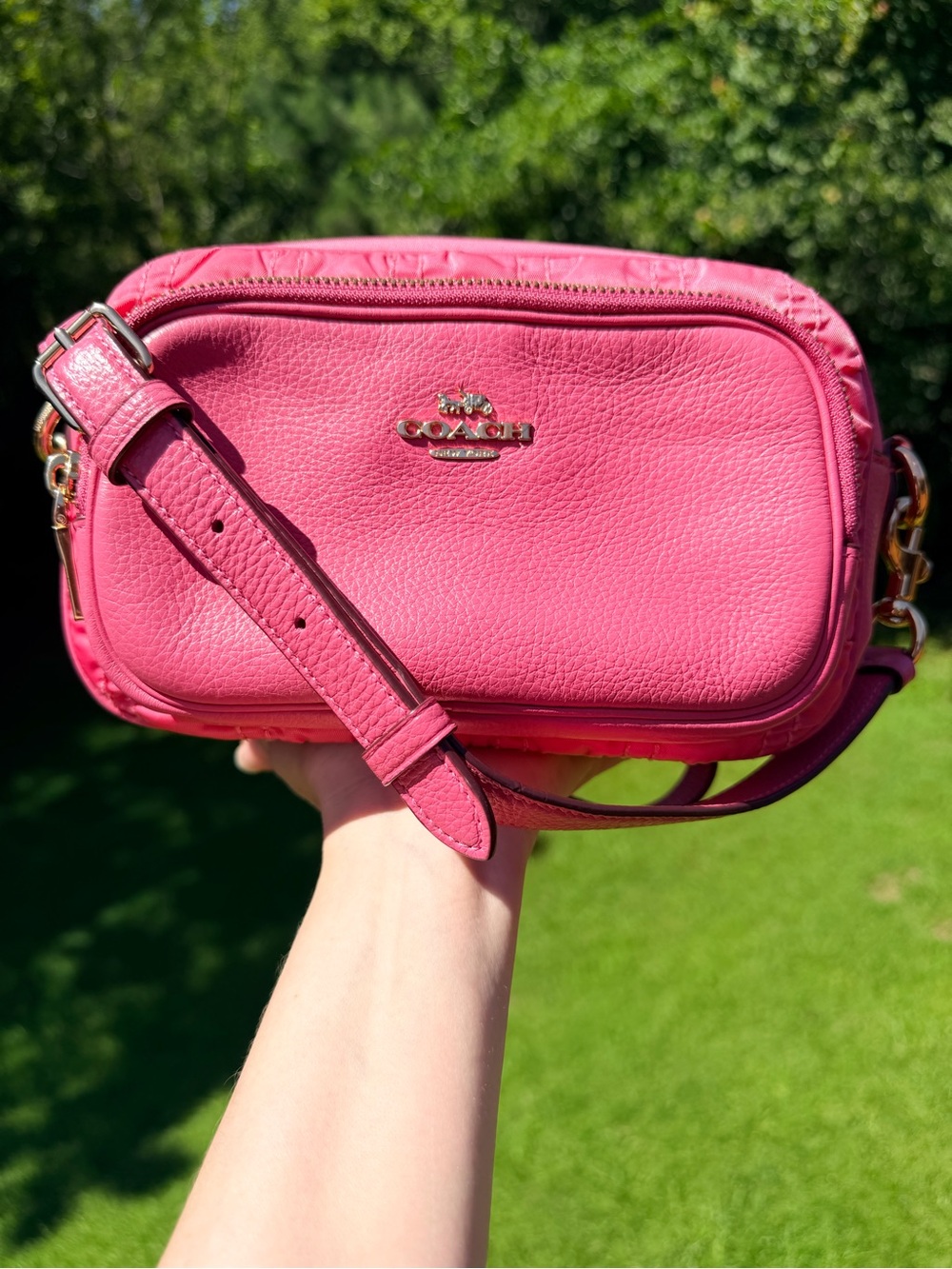 Coach Court Crossbody Hot Pink Ruched Double Zip Leather Nylon Gold Hardware - Picture 2 of 15